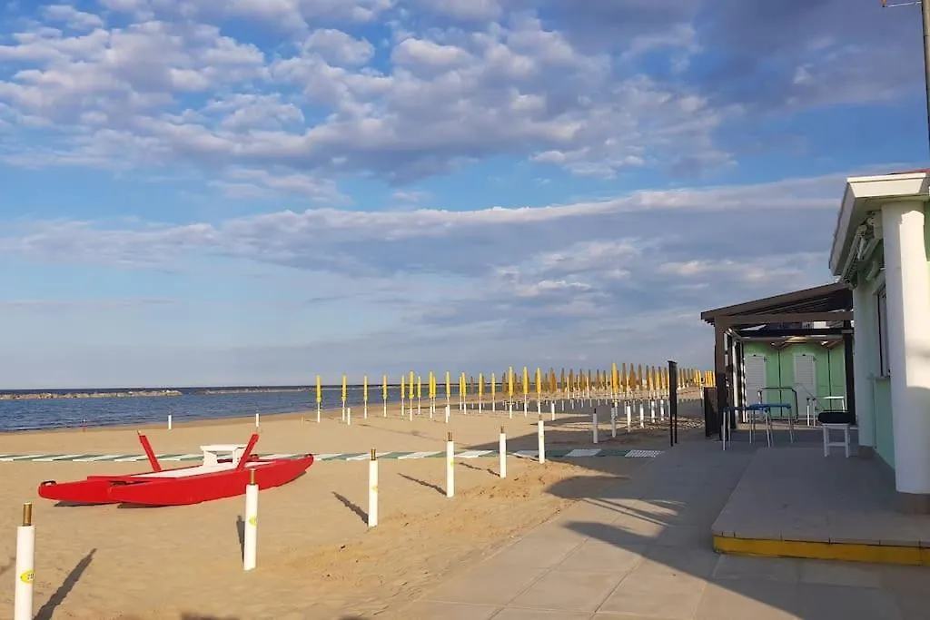 Lägenhet Riviera Del Conero Fronte Mare, 3 Camere, 10 Letti Falconara Marittima